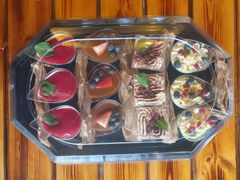 SET DI PICCOLI DESSERT 12 SET DI PICCOLI DESSERT 12