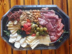 SYLWESTROWA DESKA WŁOSKICH ANTIPASTI SYLWESTROWA DESKA WŁOSKICH ANTIPASTI