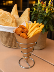 Nuggets + frytki Nuggets + frytki