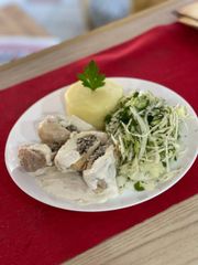 ROLADKI Z SEREM PIECZARKAMI