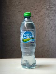 Woda niegazowana 0,5l