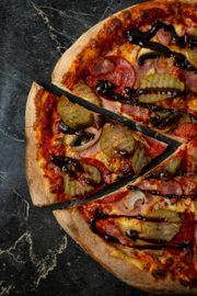 27. CHEESEBURGER PIZZA