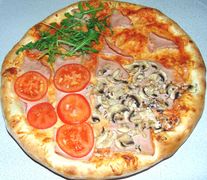25. Pizza Quattro Stagioni