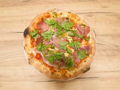 39. Pizza Prosciutto
