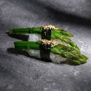 Nigiri Szparagi