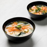 Zupa Miso z łososiem Zupa Miso z łososiem