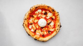 16. Pizza Speciale