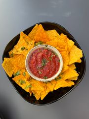Nachosy salsa (Gf, 🌶️,🧀)