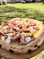 Pizza Pistachio Pizza Pistachio