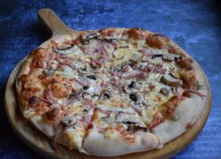 Pizza Capricciosa