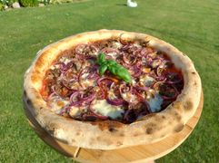 24. PIZZA Limitowana (Wołowina-baranina)