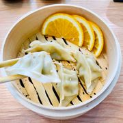 Gyoza - pierożki z kurczakiem i grzybami mun