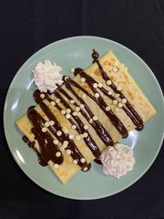 Naleśnik z czekoladą i bananem