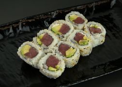 California maki 6 (tuńczyk)