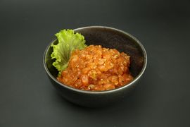 Tatar z łososia (150g)