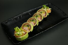 Special roll 5 (sahimi roll)