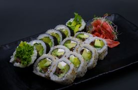 Vege I (14 szt. 6 futomaki, 8 california)