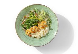 Fit Bowl z krewetkami smażonymi na maśle
