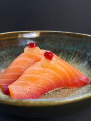 Nigiri z łososiem gravlax 2 szt.