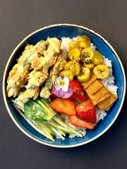 Vegan spring bowl 🌱- OFERTA SEZONOWA