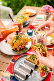 1 X TACO PULLED PORK 1 X TACO PULLED PORK