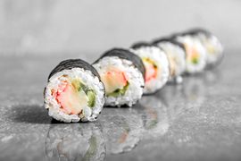 H: SURIMI - 8 sztuk