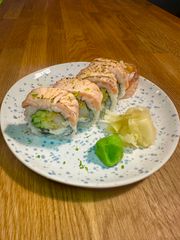 Ebi Liczi roll