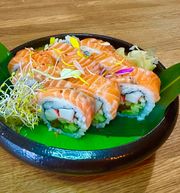 California roll z łososiem