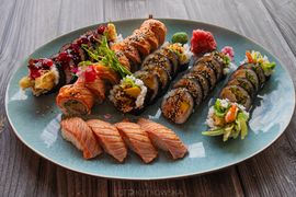 MAKI DELUX PIECZONE 36 SZT