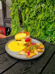 CHEESY AMIGO CHEESY AMIGO