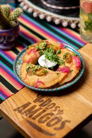 EMPANADAS CHILLI CON CARNE 3SZT. EMPANADAS CHILLI CON CARNE 3SZT.