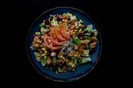 Sałatka pollo Sałatka pollo