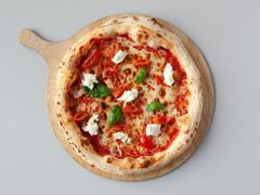 Pizza Caprese