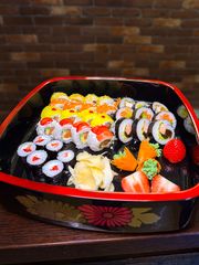 ZESTAW WALENTYNKOWY PIECZONY (dostępny w dniach 13.02-15.02)