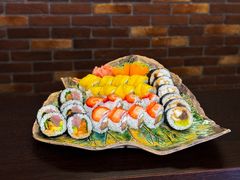 ZESTAW NA DZIEŃ KOBIET SUROWY  (dostępny w dniach 6.03-8.03)