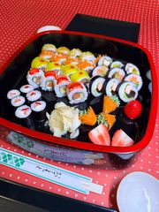 ZESTAW WALENTYNKOWY SUROWY (dostępny w dniach 13.02-15.02)