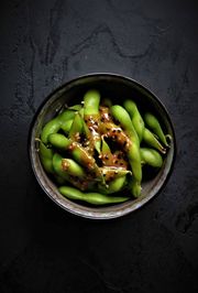 SPICY EDAMAME