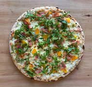 BRZOSKWINKA (sezonowo)