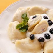 Pierogi z serem i borówkami na słodko 8 szt.