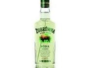 Żubrówka Bison Grass Flavoured Vodka 500 ml Żubrówka Bison Grass Flavoured Vodka 500 ml