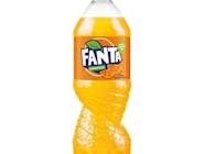 Fanta Napój gazowany o smaku pomarańczowym 850 ml Fanta Napój gazowany o smaku pomarańczowym 850 ml