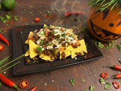 Nachos z wołowiną Nachos z wołowiną