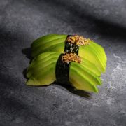 Nigiri Awokado