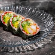 Futo z krewetką w tempurze