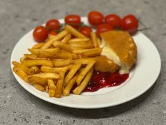 CAMEMBERT PANIEROWANY CAMEMBERT PANIEROWANY