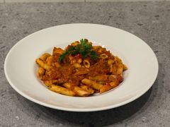 PENNE W SOSIE PAPRYKOWO-POMIDOROWYM Z ŁOSOSIEM