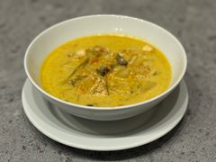 ZUPA TAJSKA ZUPA TAJSKA