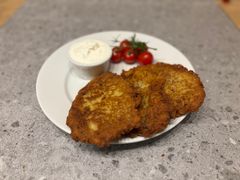 PLACKI ZIEMNIACZANE ZE ŚMIETANĄ