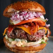 5. Burger Bekon