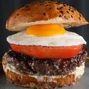 4. Burger Coyote